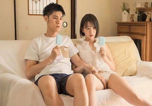Cậu em lén nhìn anh và chị dâu làm tình để học hỏi kỹ năng